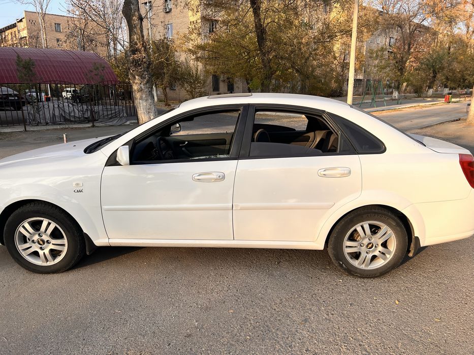 Chevrolet Lacetti / Gentra 2011 — 3