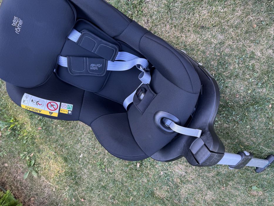 Scoica / scaun copii Britax Romer dual fix m i size