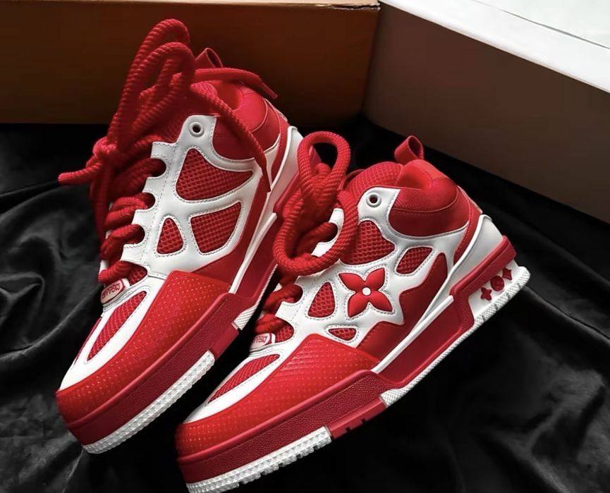 Vand lv skate red noi, cu cutie. Marimi de la 39 la 45 (CALITATE PREMIUM)