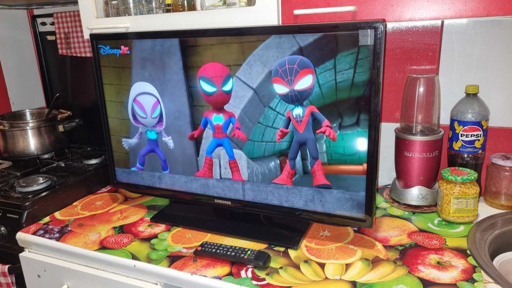 TV Samsung 81 cm