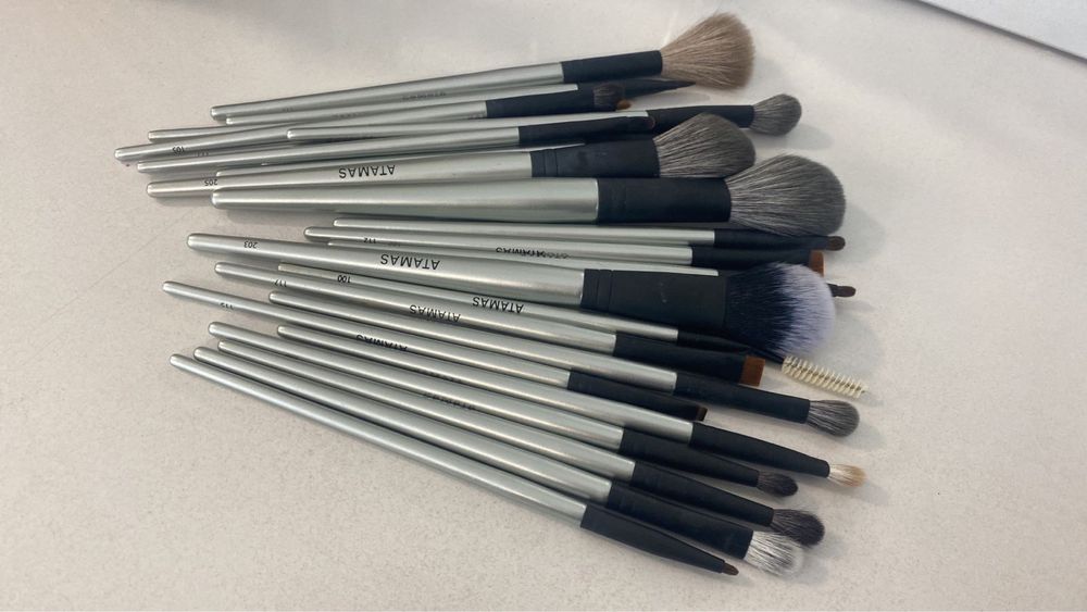 Продам кисточки