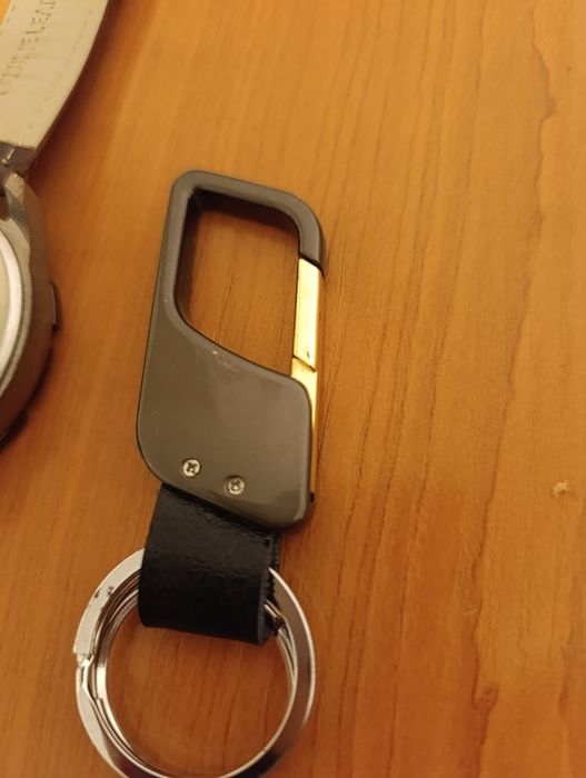 Часовник на Ауди и ключодържател