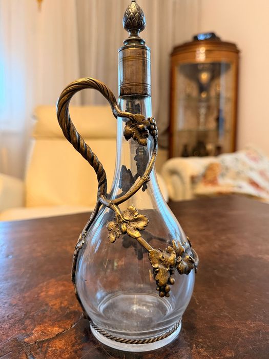 Sticla din Cristal cu Montură Artistcă din Cositor / Metal Patinat în Relief cu Viță-de-Vie