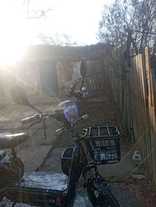 Продам, скутер ск8