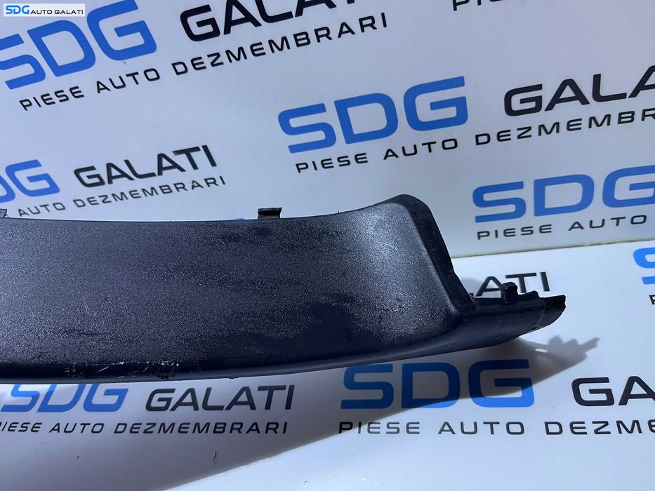 Bandou Ornament Plastic de pe Bara Spoiler Spate BMW Seria 3 E46 Break Combi 1998 - 2006 Cod 8212589 51128212589
