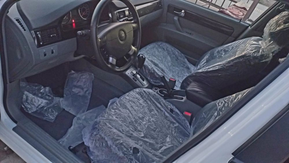 Шевролет Жентра.