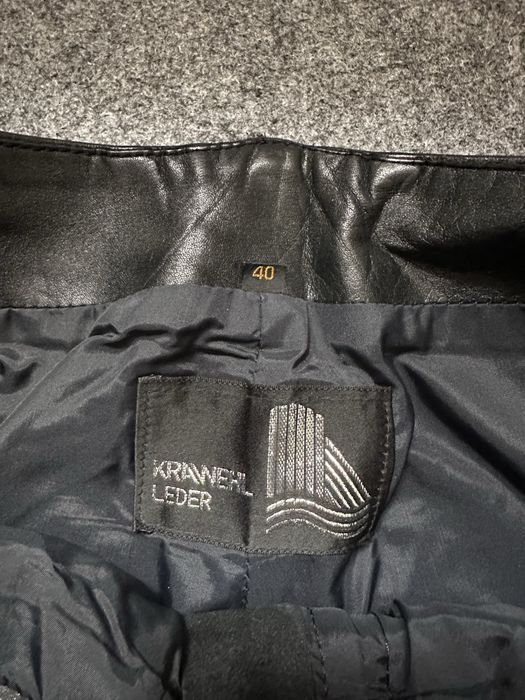 Pantaloni din piele groasa pentru motociclist