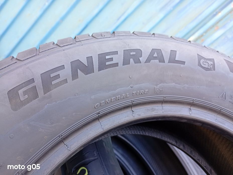 Anvelope vara General 215 60 16