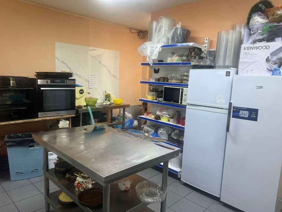 Сдам в аренду коммерческое помещение