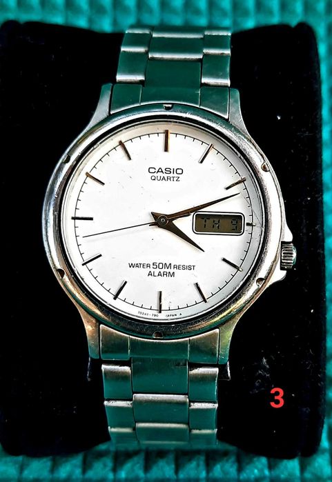 Различни Swatch и други марки