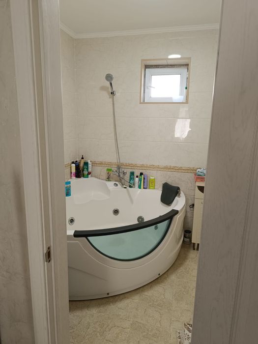 Продам дом 6- комнат 9 сот