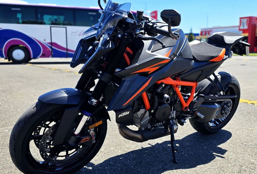 KTM 1390 Super Duke KTM 1390 Super Duke R Evo 2024, 200CP