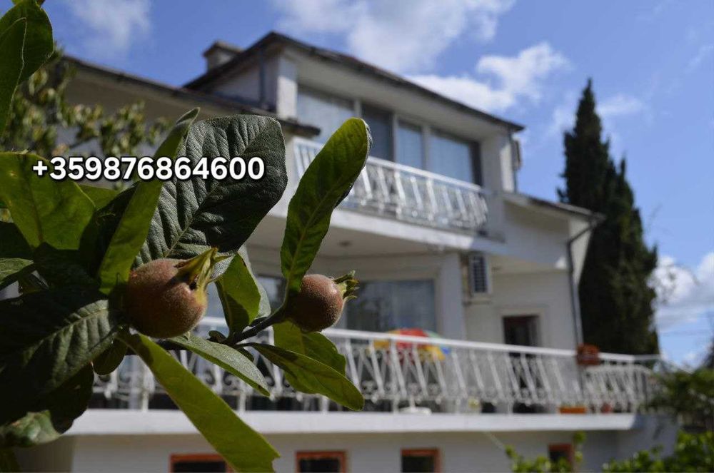 Дава се под наем Къща в Варна, Център - 200 кв.м за 1400 € - Снимка #15