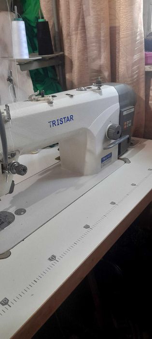 Tikuv jack f4 overlokmashinasi