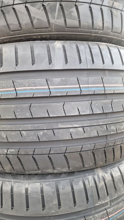 245 40 19 si 275 35 19  Kustone 4 anvelope vara noi