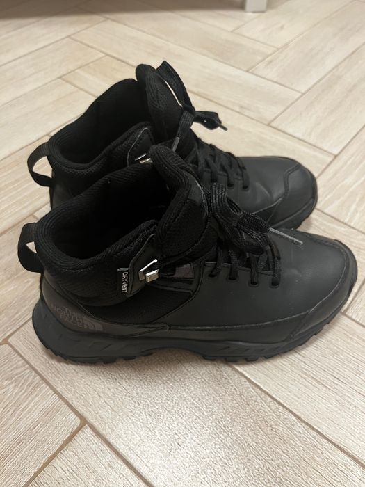 Зимние кроссовки the north face