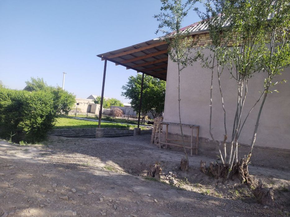 Участка сотилади