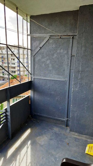 Дава се под наем Едностаен апартамент в Русе, Център - 42 кв.м за 204 € - Снимка #5