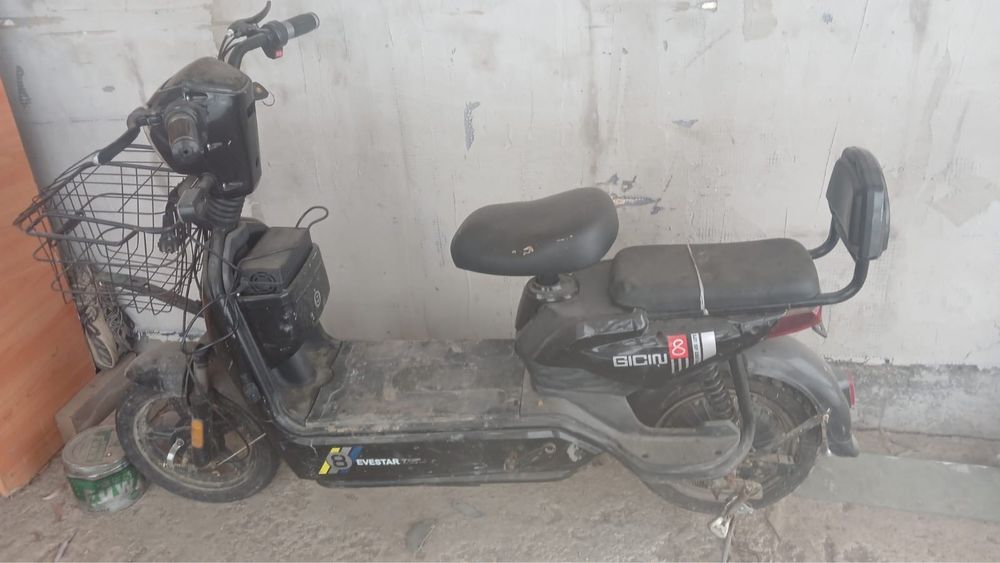 Продам Электровелосипед цена 30.000