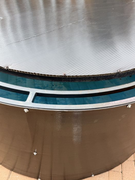 De vanzare suport jacuzzi diametru 180 cm