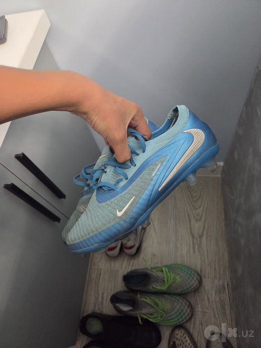 продам бутсы 40-41