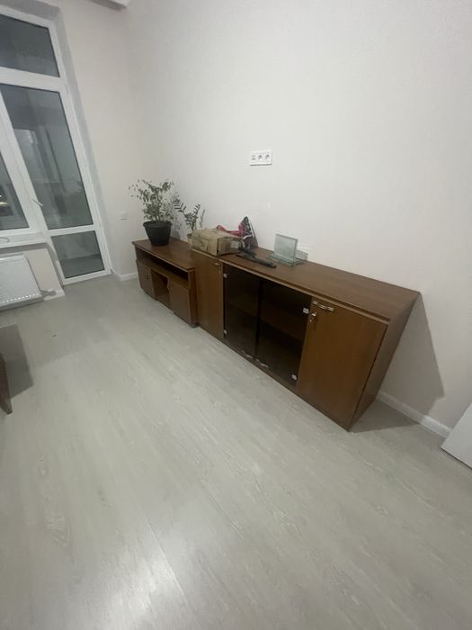 Столы  шкафы тумбы