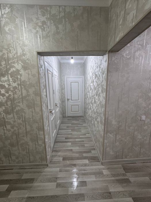Продается сергели 4 возле метро