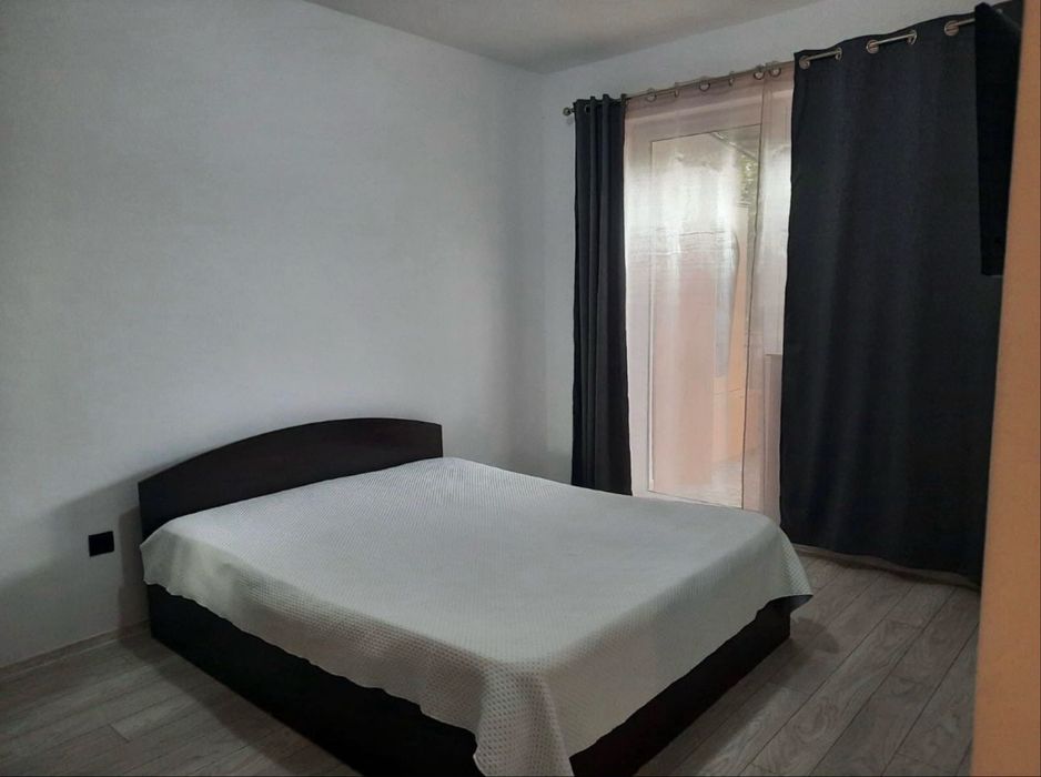 Închiriez apartament floresti 380€