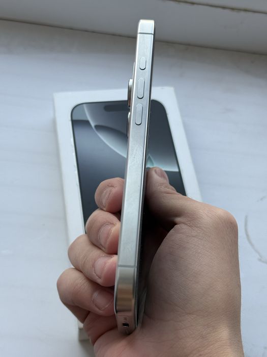 iPhone 16 Pro 97% 256 GB