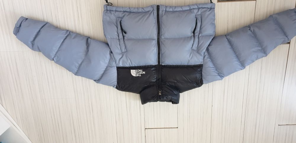The North Face Nuptse Short 700 Down / L ОРИГИНАЛ! Дамско Зимно Яке!