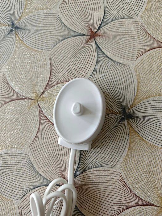 Oral B зарядно за четка за зъби