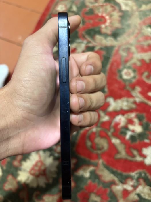 Продам iphone 12 128gb