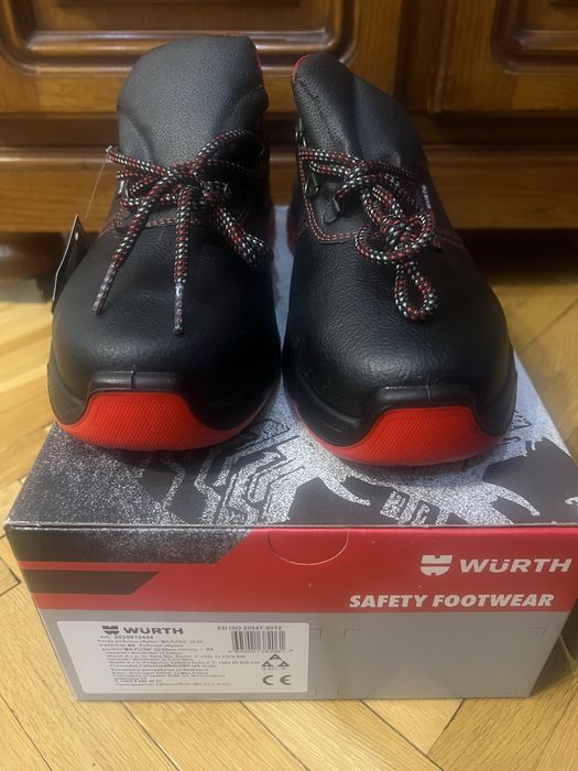 Работни обувки 44 Нови