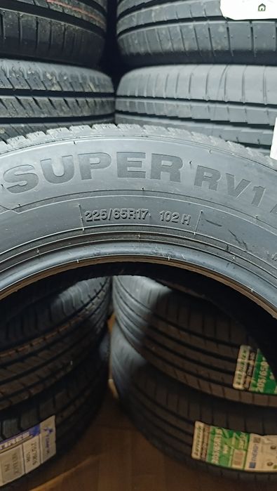 225/65R17  ROATIGER