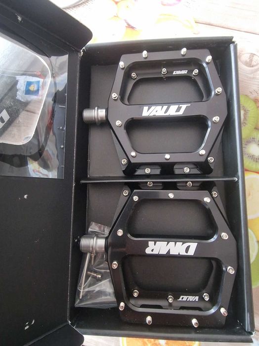 Педали за велосипед Vault DMR