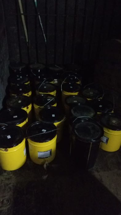 Продам ведра битумной мастики