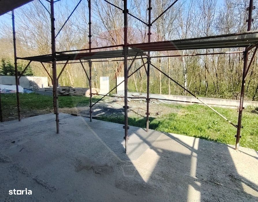 Apartament cu 3 camere CRANGUL PETRESTI.