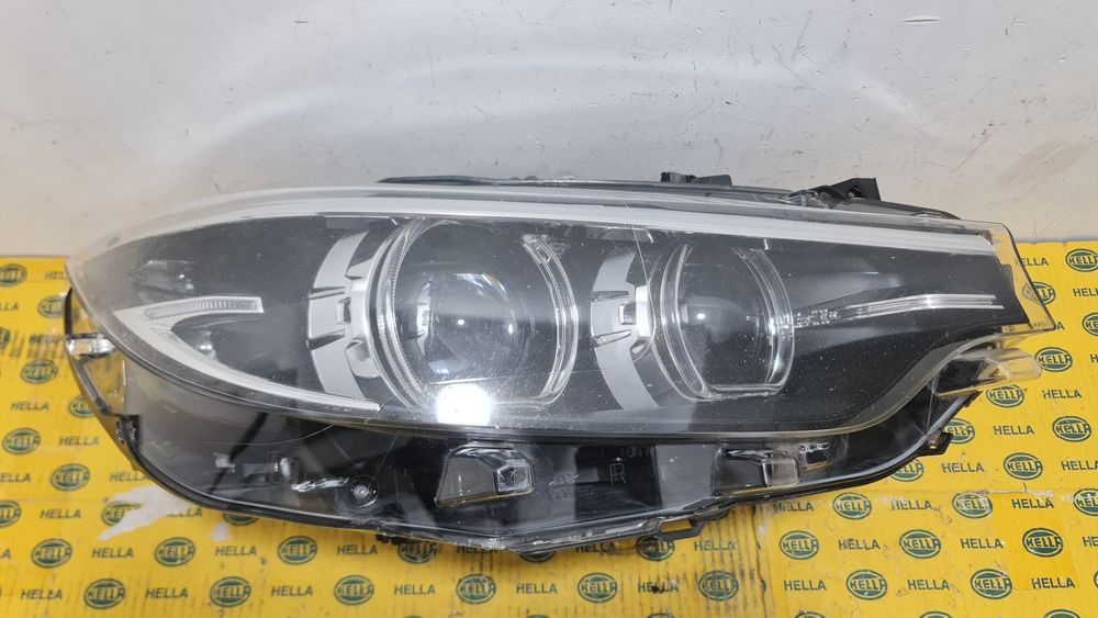 Far dreapta led BMW 4 F32 F33 F36 M4 facelift lci 7476206 complet