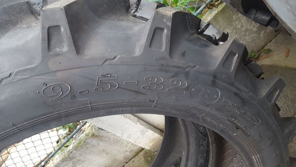 Cauciucuri 9.5-32 diferite marci profil agricol cu 8PLY Ozka noi SKZX