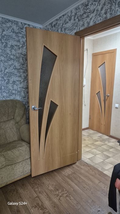 Двери бесплатно отдам
