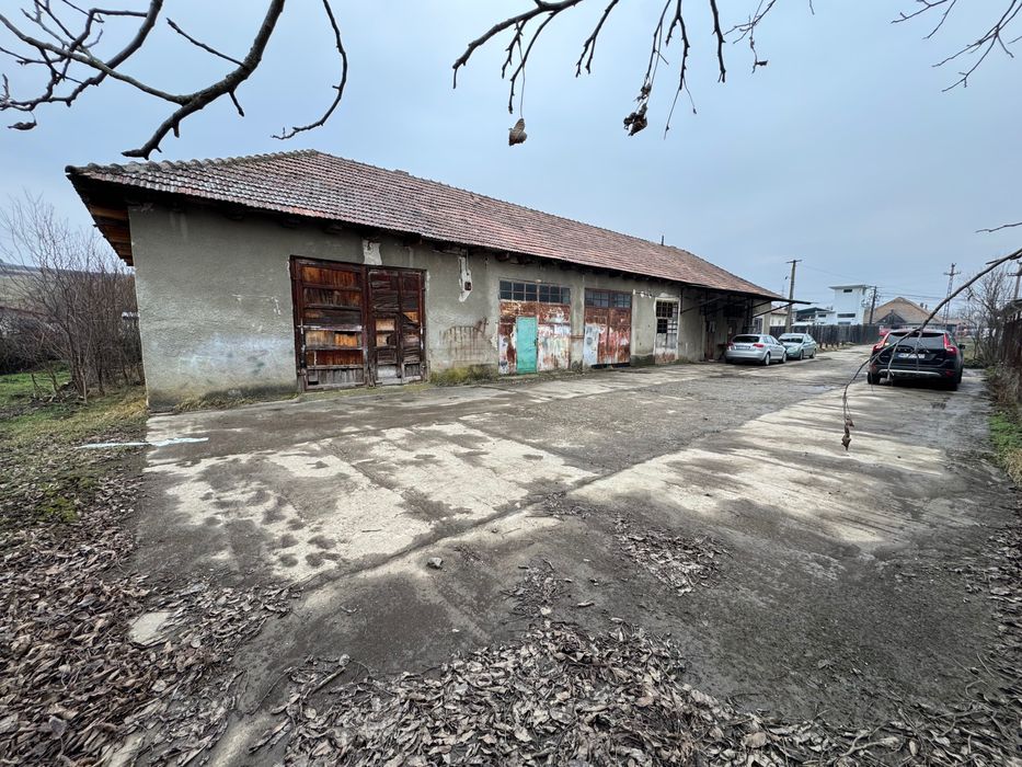 Proprietate industrială de vânzare – Luduș | zonă fost CAP