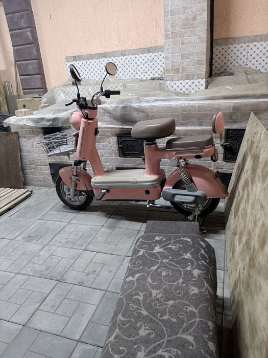 Скутер электрический