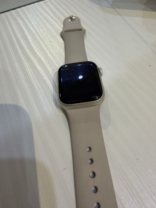 Продавам apple wach series 7