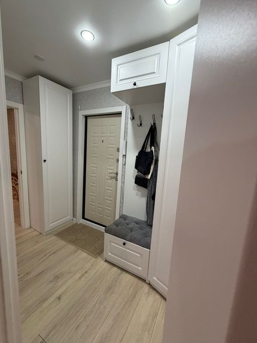 Продам 2 комн.кв, 5/9, 56 кв.м