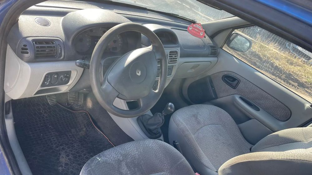 Dezmembrari Renaul Clio Symbol 1.5 Diesel 2005