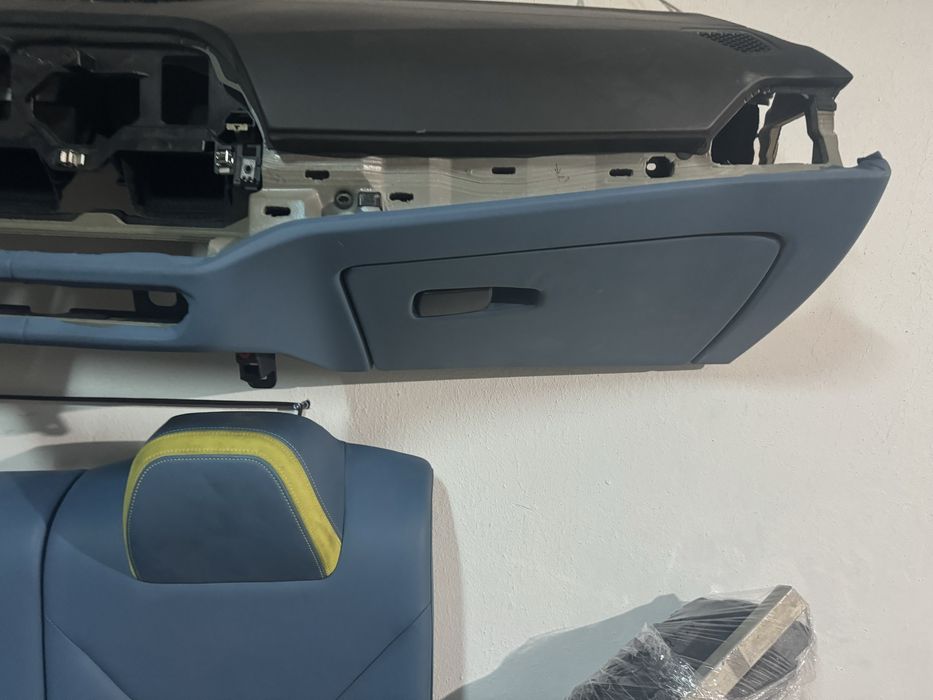 Bmw g80 g82 табло за м3 м4 без забелешки