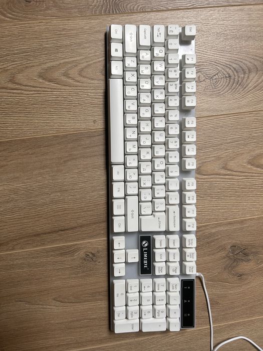 Клавиатура белая продам