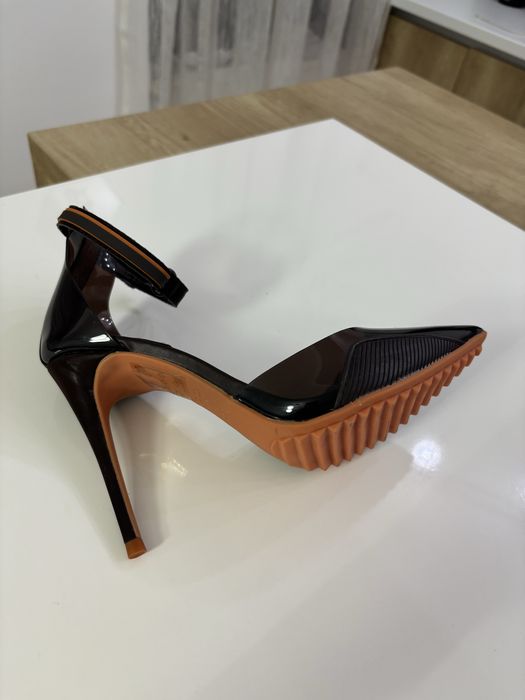 Pantofi Aldo noi marimea 36
