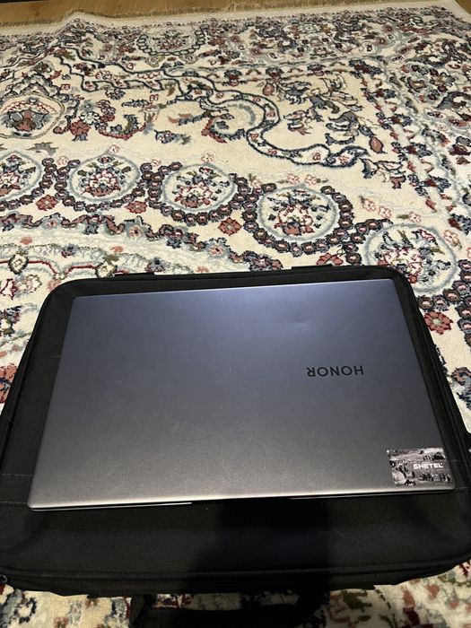 Ноутбук Honor magicbook x15