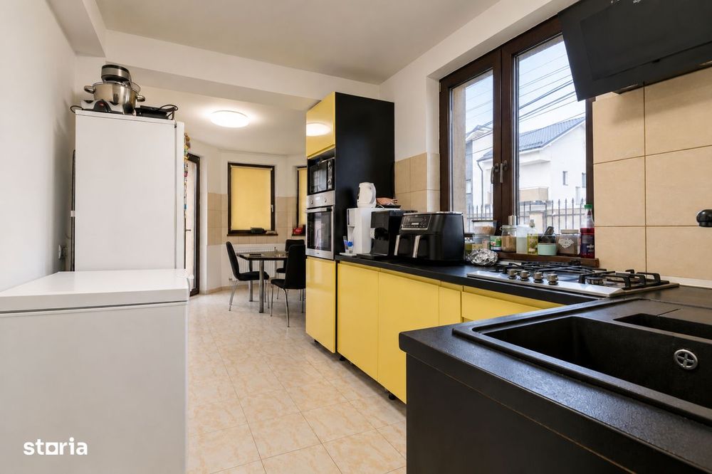 Vila in Comuna Berceni | Pretabil Locuinta |Garaj | Curte libera 300mp